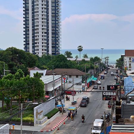 4 Palms Hotel Pratumanak Pattaya Exterior photo